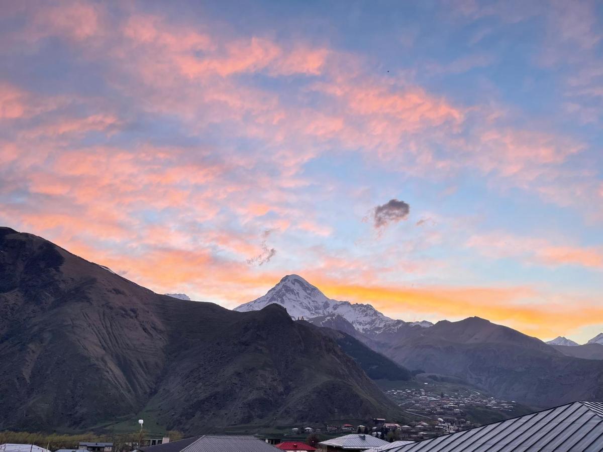 Hotel Misty Mountain Kazbegi Ngoại thất bức ảnh